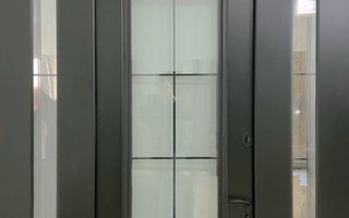 стальная дверь с металлобагетом ДМТБГ-6, внутри отделана МДФ